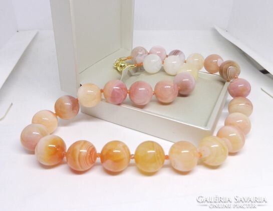 Agate orange-pink 14 mm wonderful mineral necklace