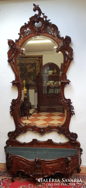 Baroque antique Venetian palace mirror with angel head for sale / rent