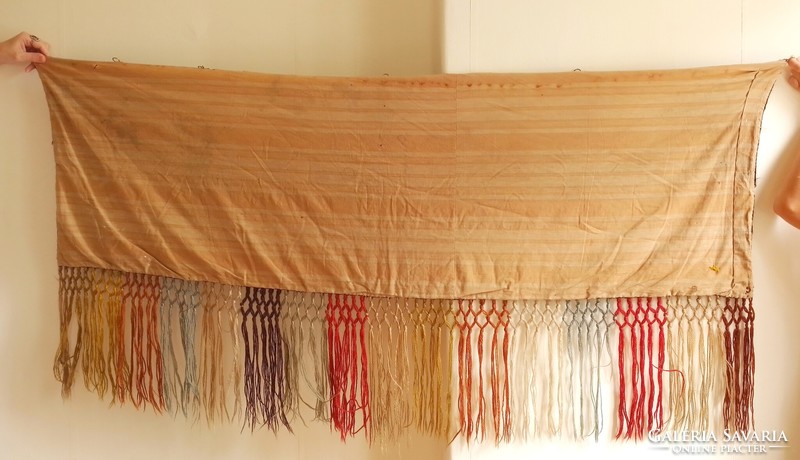 Antik régi gyapjú kelim kézi hímzett színes geometrikus mintás hosszú rojtos falvédő falikárpit