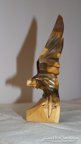 Wooden carved eagle (large size)