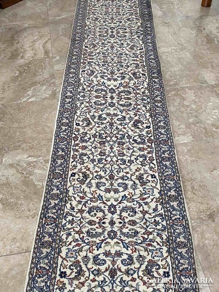 Iran nain running mat 453x67cm