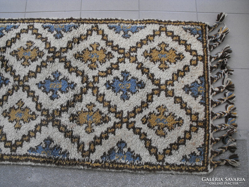 Retro wool rug, handmade, 174 x 77 cm, no moths, no holes
