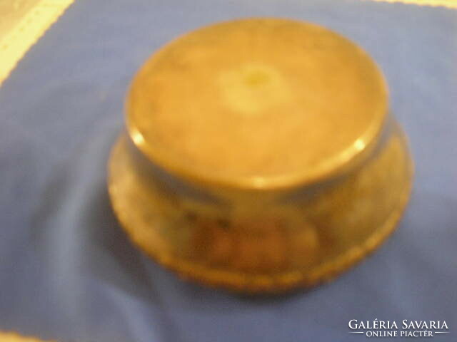 Antique jewelry holder with chiseled rim, rarity for sale, 5 cm wide