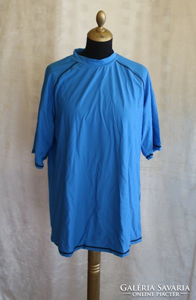 Xs t-shirt with UV protection upf 50+ for swimming, diving, cycling