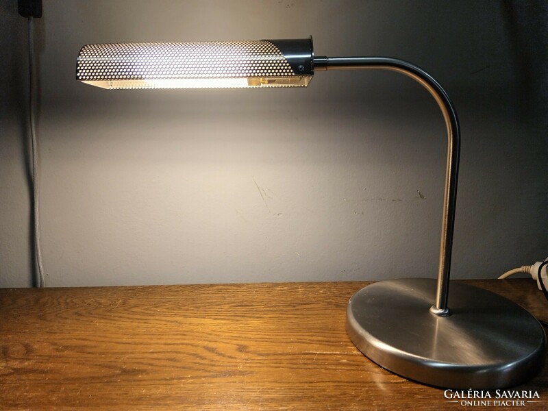 Modern design table lamp. Negotiable