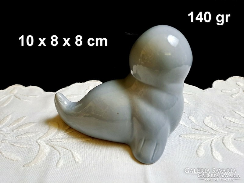 2 porcelain and ceramic seals