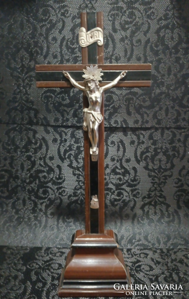 Antique bider corpus crucifix cross. Negotiable!