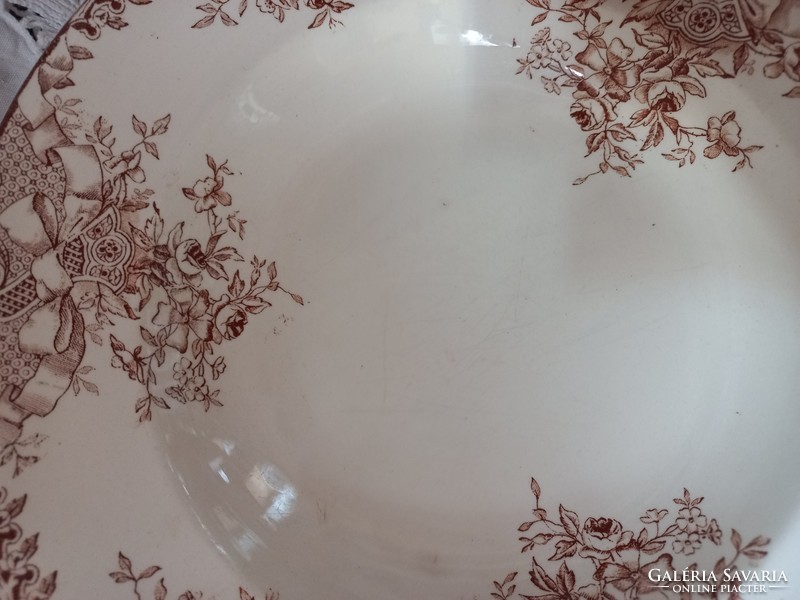 2 Longwy, marly decorated deep plates