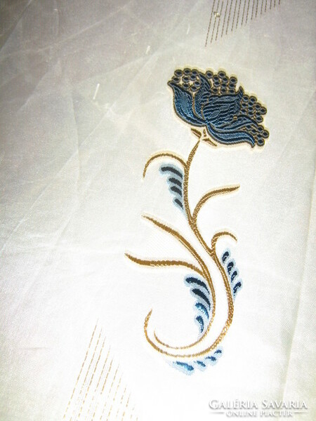 Dark blue-gold flower-embroidered curtain in the special elegant fabric of Messezép