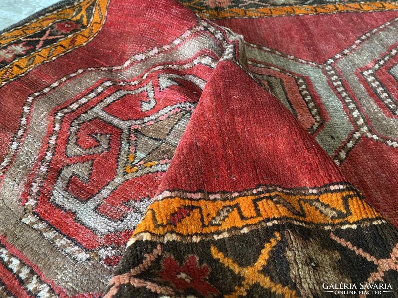 Antik irani perzsaszőnyeg 210x97cm