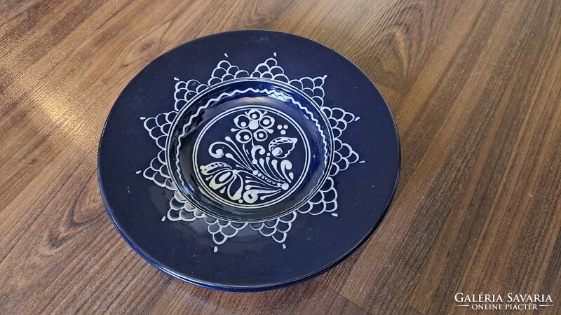 Wall plate 20 cm.
