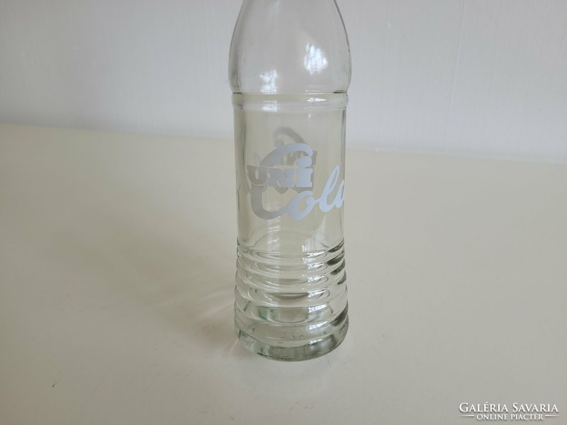 Retro bottle uni cola soft drink old glass soft drink bottle