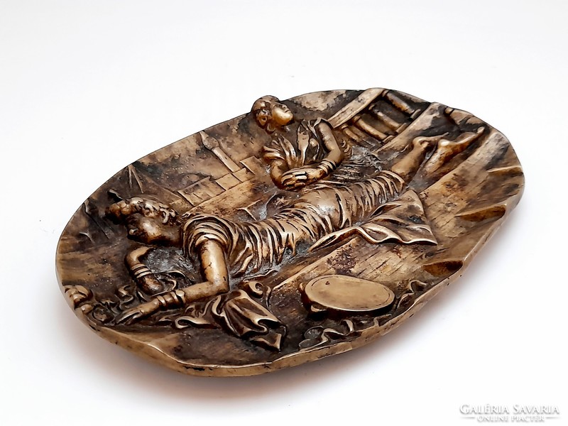 Eclectic viable bronze decorative bowl