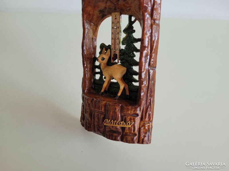 Retro wall decoration elk and pine old thermometer hut souvenir