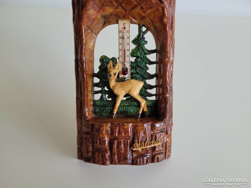 Retro wall decoration elk and pine old thermometer hut souvenir
