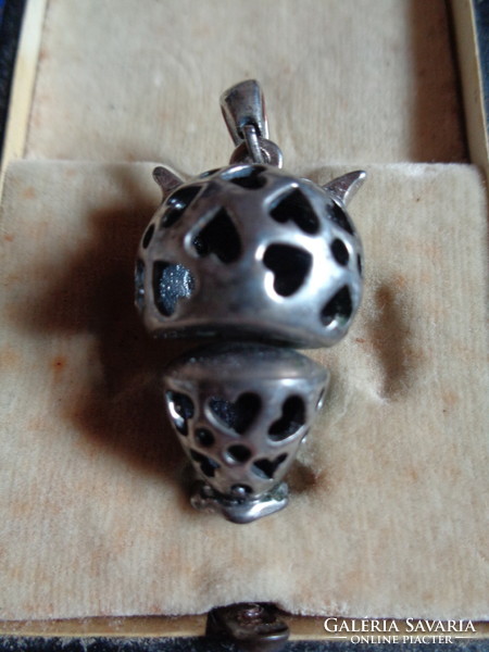 Owl metal pendant