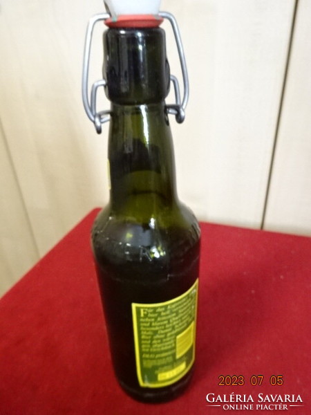 Kapsreiter landbier beer bottle with buckle. Jokai.