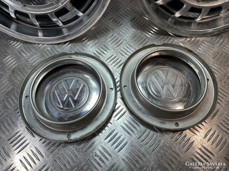 Volkswagen jetta golf mk1 rabbit - 1 pair - rim cap decoration disc - veteran oldtimer car part