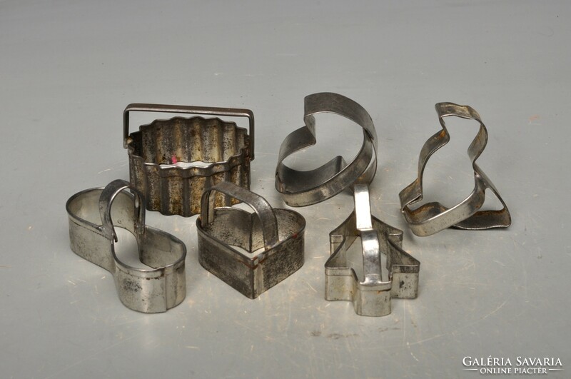 Antique confectionary tools package, 6 pieces, cookie cutter, dough press mold.