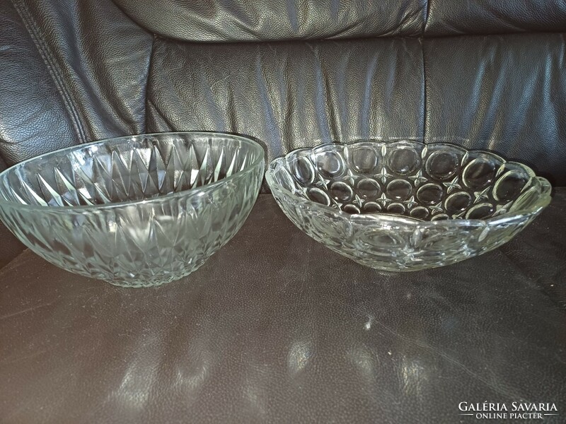 2 beautiful glass bowls from the 60s