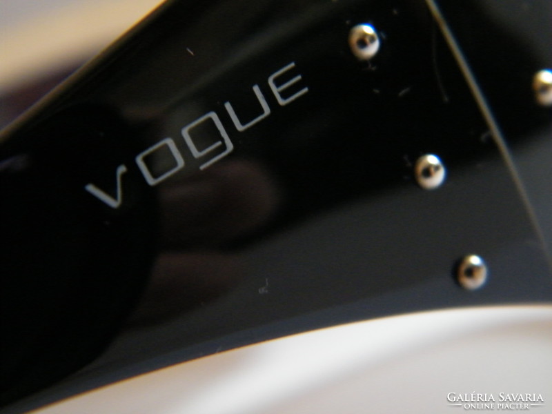 Vogue 2369 S napszemüveg