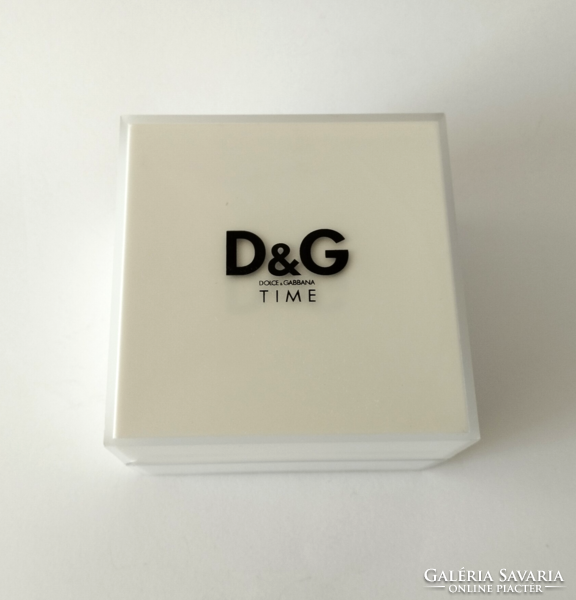 Dolce & Gabbana óratartó doboz