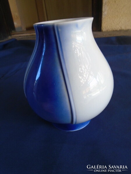 Antique drasche vase, bereznay vilma?