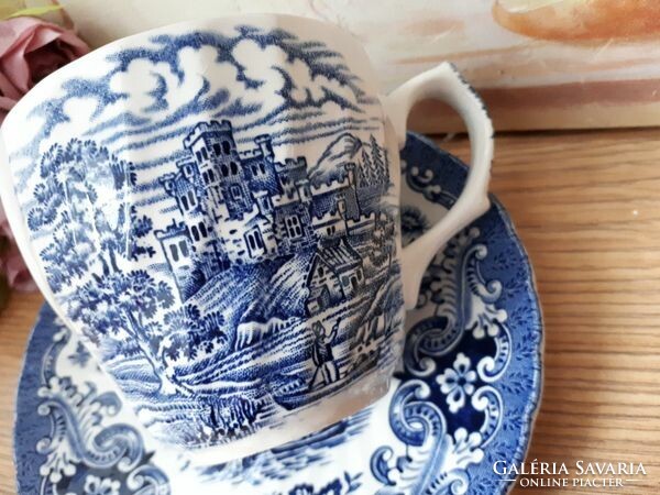 English faience sets in blue