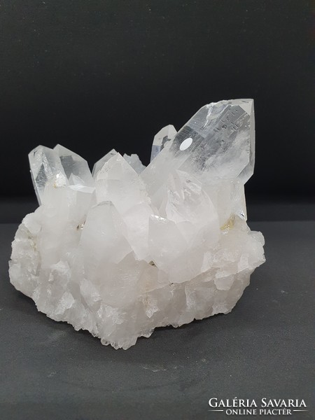 Hegyikristály mineral cluster 1.4 kg