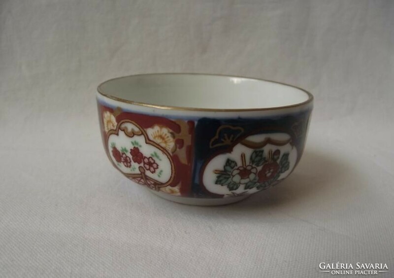 Imari, oriental gilded bowl
