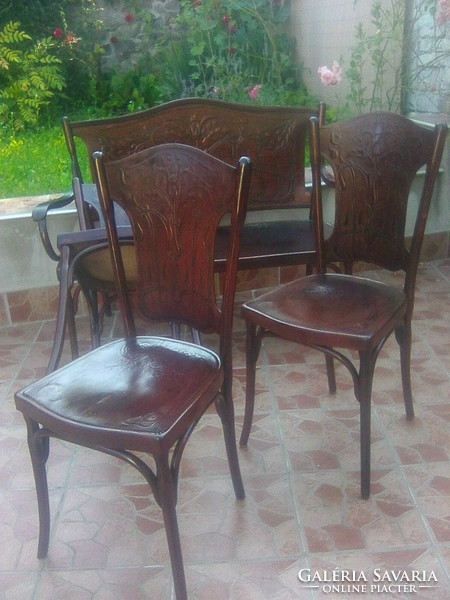 J&j kohn (competitor of Thonet) nr. No. 147 Bench with 3 chairs from 1916