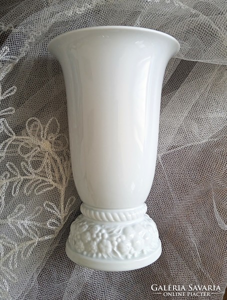 Old rosenthal embossed white porcelain large vase 18.5 cm - for weddings