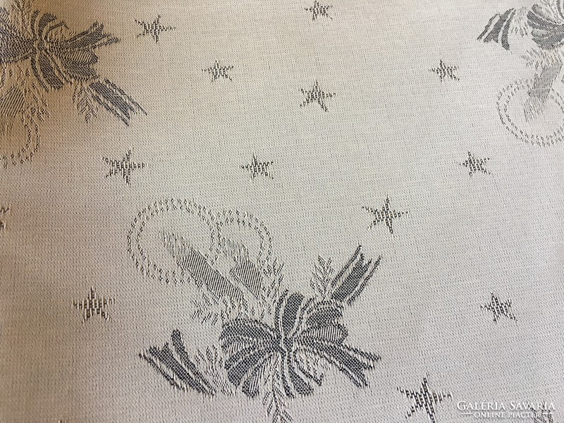 Ekrü-colored piece of fabric with a Christmas pattern (a007)