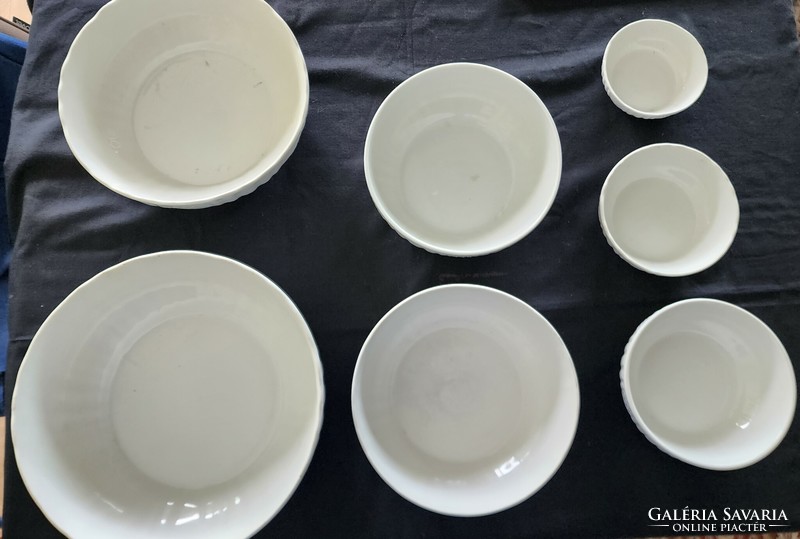 Art deco Zsolnay marked Hungarian set of 7 pieces 30.00 - 10.80 cm