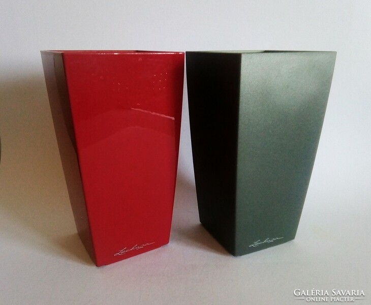 Pair of Playmobile 'cubico' by lechusa design vases, 1990s