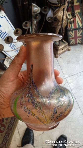 Poshcinger üveg váza 16 cm-es magasságú ritkaság, gyűjtőknek.