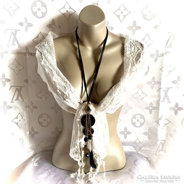 Striking Italian Pearl Pendant Necklace, Long Leather Necklace Beautiful Necklace, 80cm