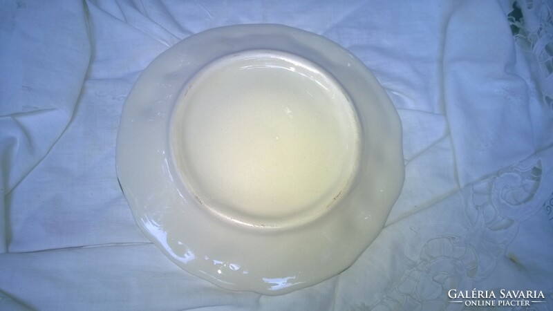 Plum mot. Cake plate mag. Ceramic diam. 18 Cm - new, perfect - there are 4 pieces, diam. 18 Cm