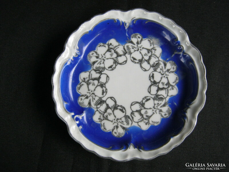 Oscar schlegelmilch porcelain bowl