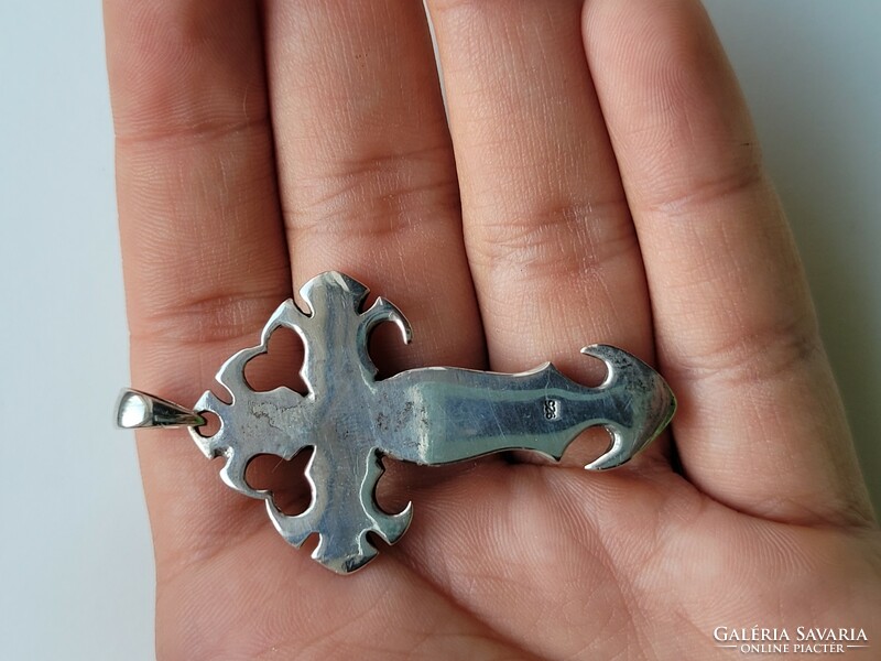 Rare gothic style silver cross with gold skull!!!!