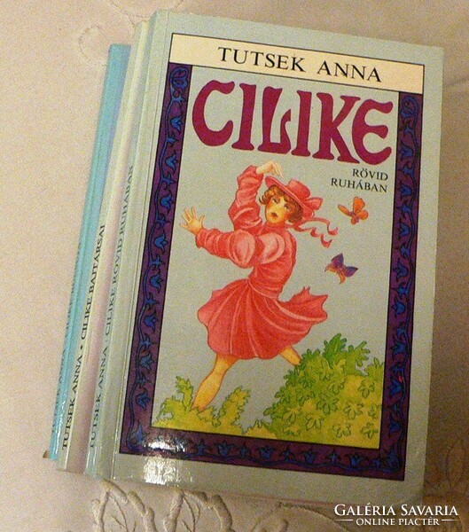 TUTSEK ANNA CILIKE KÖNYVCSOMAG