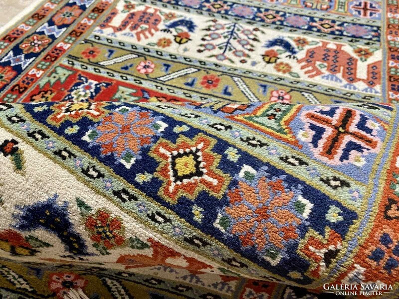 Special Berber carpet 438x99 cm