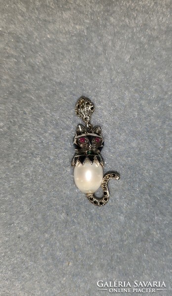 Cute cat silver pendant with ruby eyes, marcasite and fire enamel /925/ --new