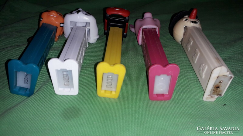 Retro pez candy dispensers - nemo - snowman - star wars - verdák - piglet 5 pcs in one according to pictures