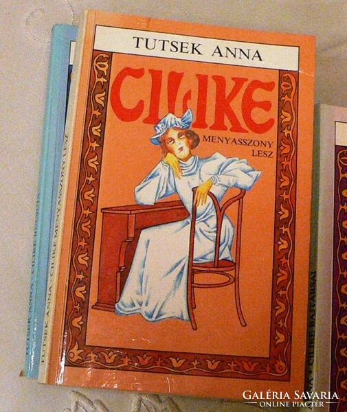 TUTSEK ANNA CILIKE KÖNYVCSOMAG