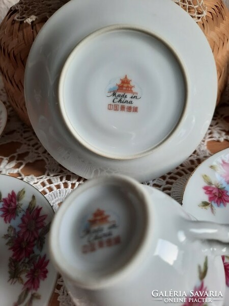 Kínai porcelán jelzett hibátlan állapotban Made in China