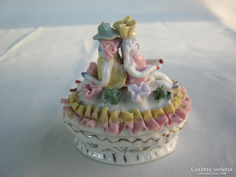 Figured porcelain box gift box jewelry holder - damaged