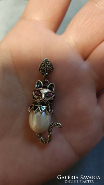 Cute cat silver pendant with ruby eyes, marcasite and fire enamel /925/ --new