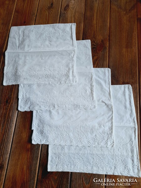 Madeira pillowcases 4 pcs in one