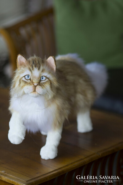 Élethű, művészi perzsa macska, cica plüss portré, macska plüss játék műszőrméből rendelésre